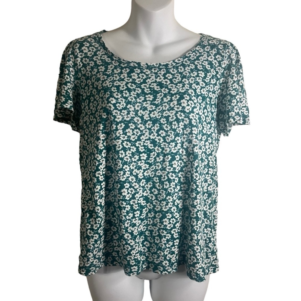 Lucky Brand ditsy floral daisy tee green and white size S